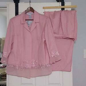 Jessica Howard Pale Pink 3 piece pant suite